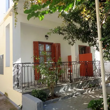 Jenny's ηouse
