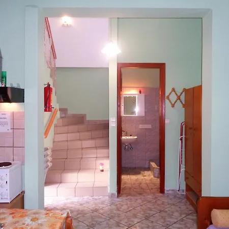 Jenny's ηouse Appartamento Stoúpa